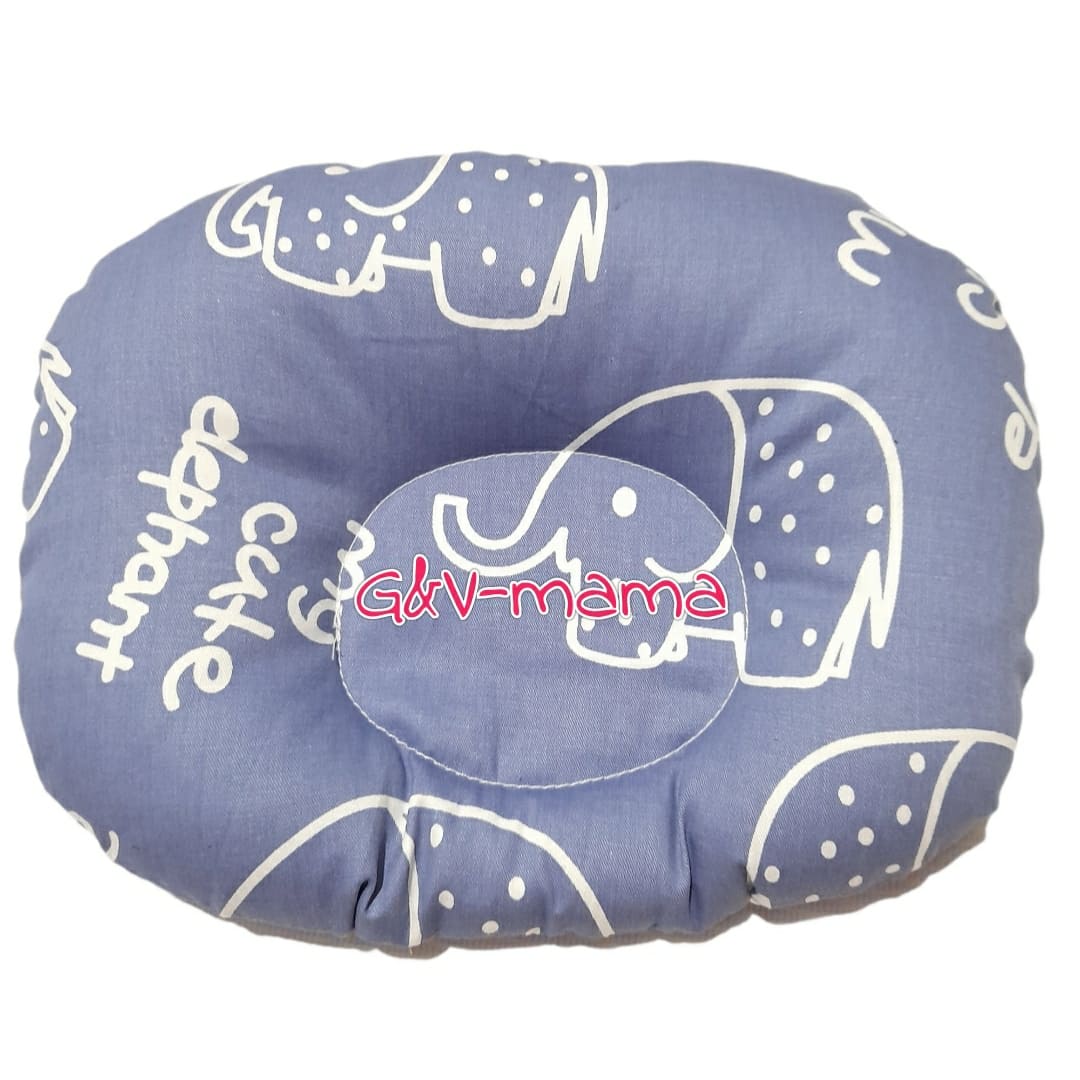 gối lõm chống bẹp đầu cho bé